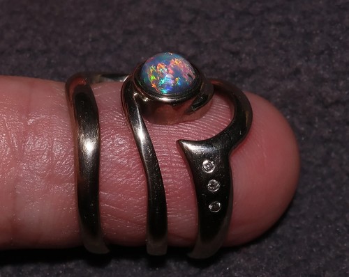 Stunning Black Opal Triology Ring 18ct White Gold 6 diamonds Set of 3 - Picture 5 of 9