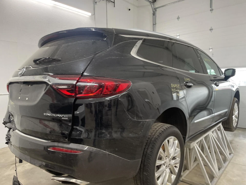 Used Front Left Seat Belt Front fits: 2018 Buick Enclave bucket driver retractor - Image 3 of 4