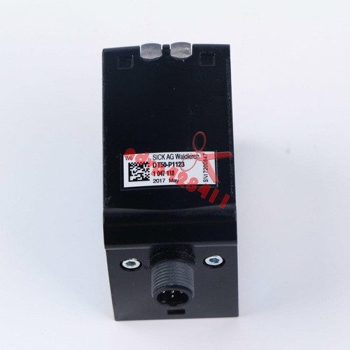 1PCS New SICK DT50-P1123 medium range sensor 1047118 - Picture 8 of 10