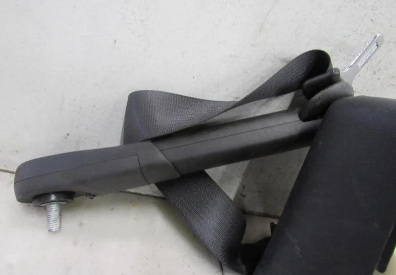 Chevrolet Silverado 1500 2007-2010 retractor de cinturón de seguridad delantero derecho del pasajero OEM Foto 3 de 3