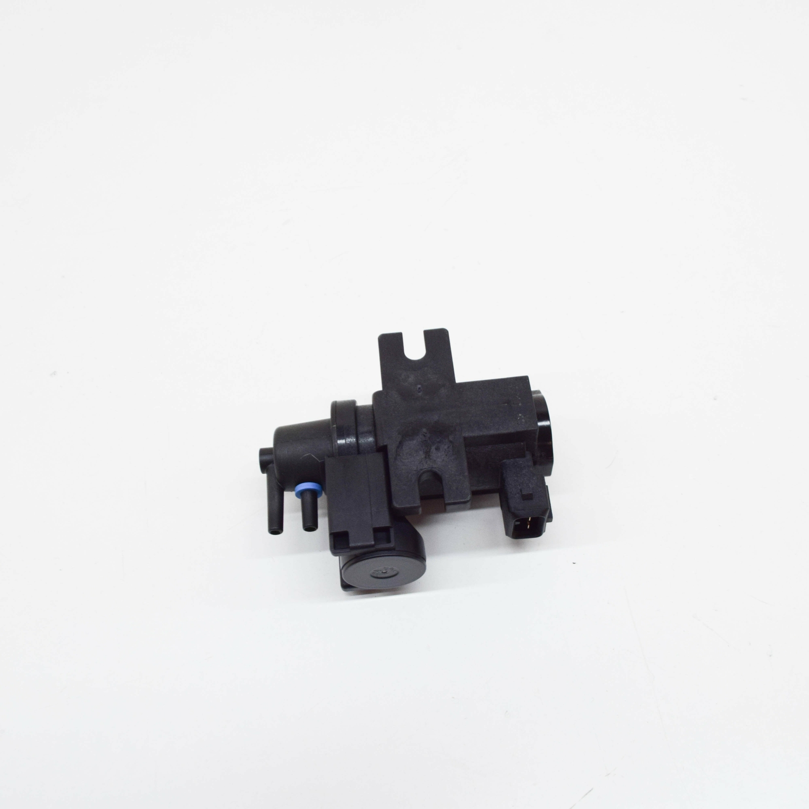 NEW BMW 3 F30 TURBOCHARGER PRESSURE CONVERTER 11747649407 7649407  