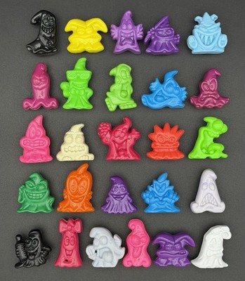 Lot 26 Gogo s Crazy Bones Ghost Series 2004 Assorted Figures