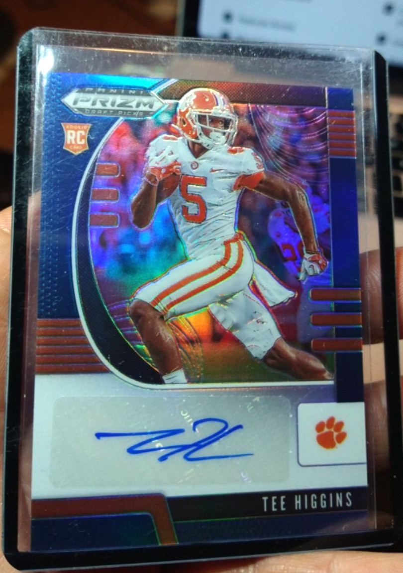 2020 PRIZM DRAFT PICKS FOOTBALL TEE HIGGINS ROOKIE SP BLUE AUTO