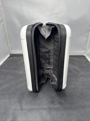 【未使用　RIMOWA ホワイト ミニポーチ】 Rimowa First Class Hard Shell Amenity Mini Pouch White 7