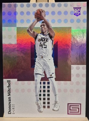 2017-18 Panini Status - Rookies Donovan Mitchell #122 (RC)