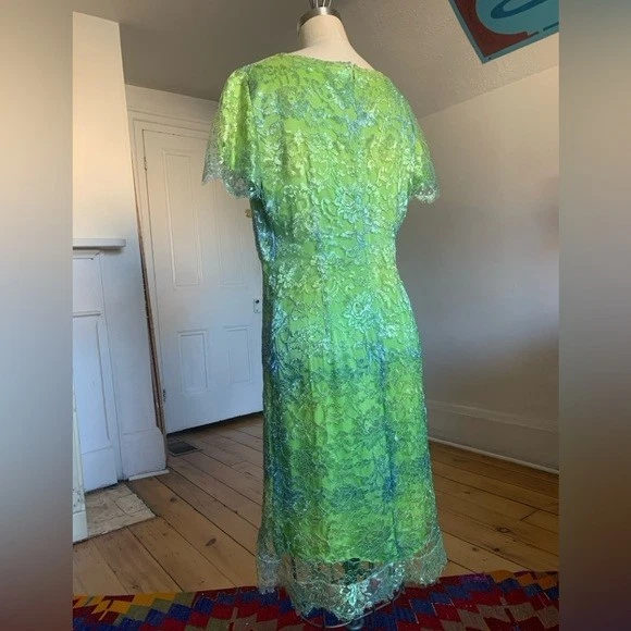 Vintage VERSACE Versus Couture Lime Green Iridescent Lace Shift Dress medium - Image 3 of 4