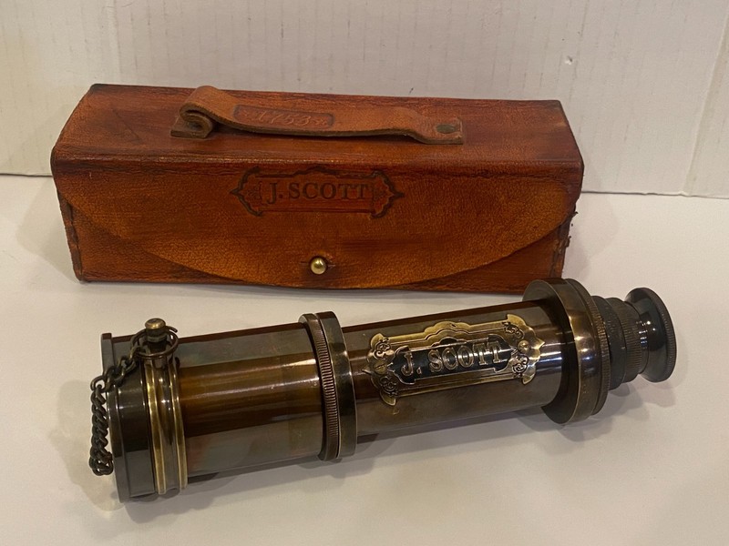 Vintage Brass Pirate Spyglass Telescope with Leather Case J. Scott London #20173