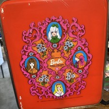 The World of Barbie Doll Trunk 5037 Hard Case 1969 Mattel Made In USA TlC