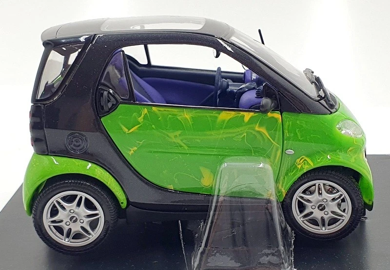 Kyosho escala 1/18 diecast 0007162 - Smart City-Coupe - verde aguamarina Foto 4 de 4