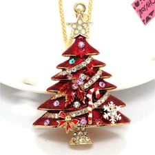 Betsey Johnson Red  Christmas Tree Crystal  Pendant Necklace purple velvet bag