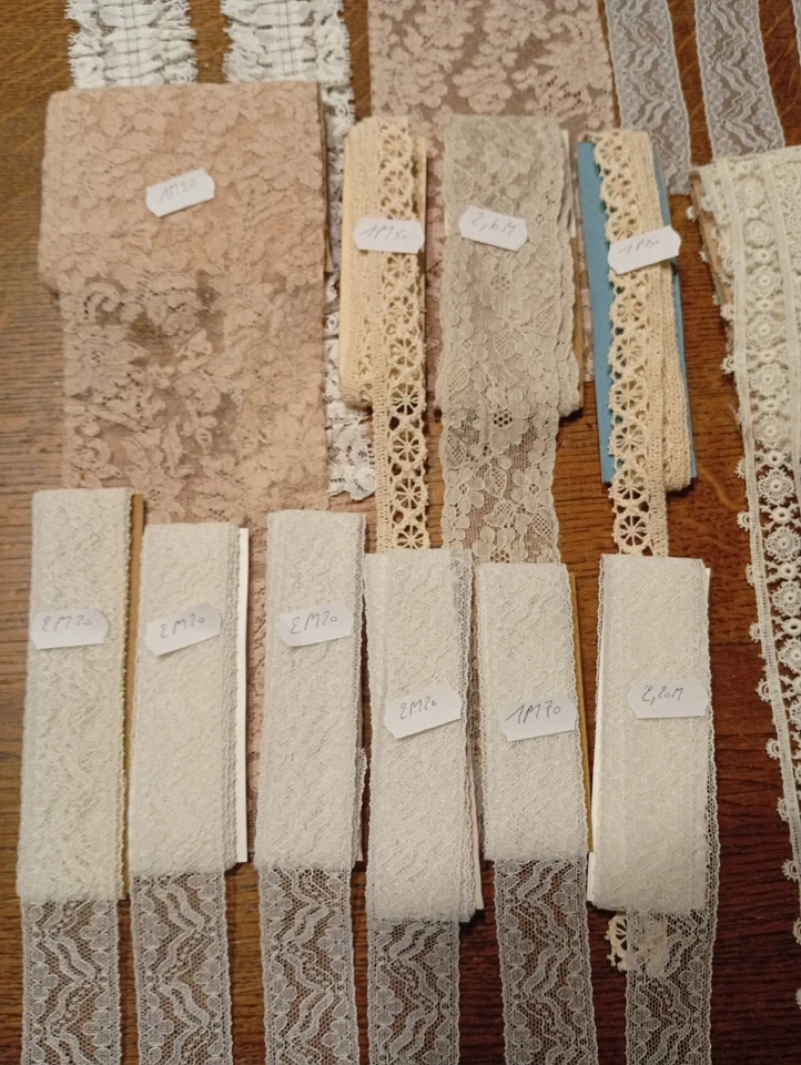 Lot de de dentelles anciennes 1930-50 lot n°2 - Photo 4/4