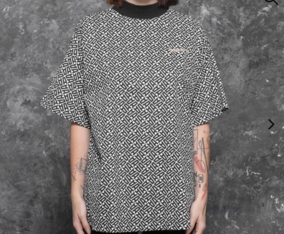 ADIDAS ALLOVER PRINT OVERSIZED TEE Sz Small