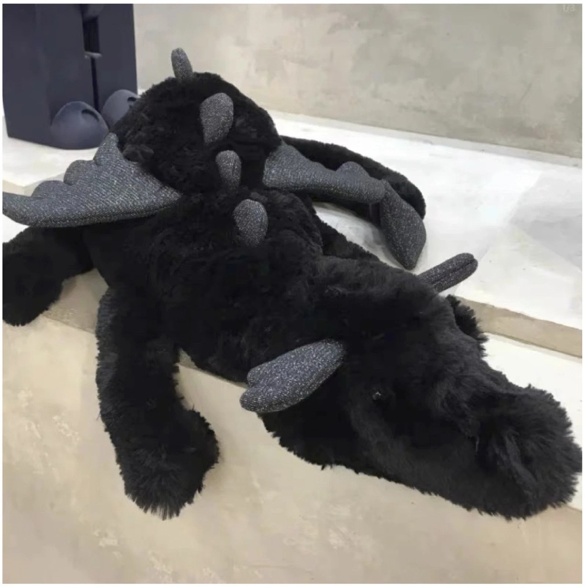 Jellycat Black Onyx Dragon - RARE - BNWT - Stunning Best Cuddly