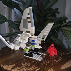 Lego 7166 - Lego Star Wars Imperial Shuttle w/2 minifigures (no instructions)