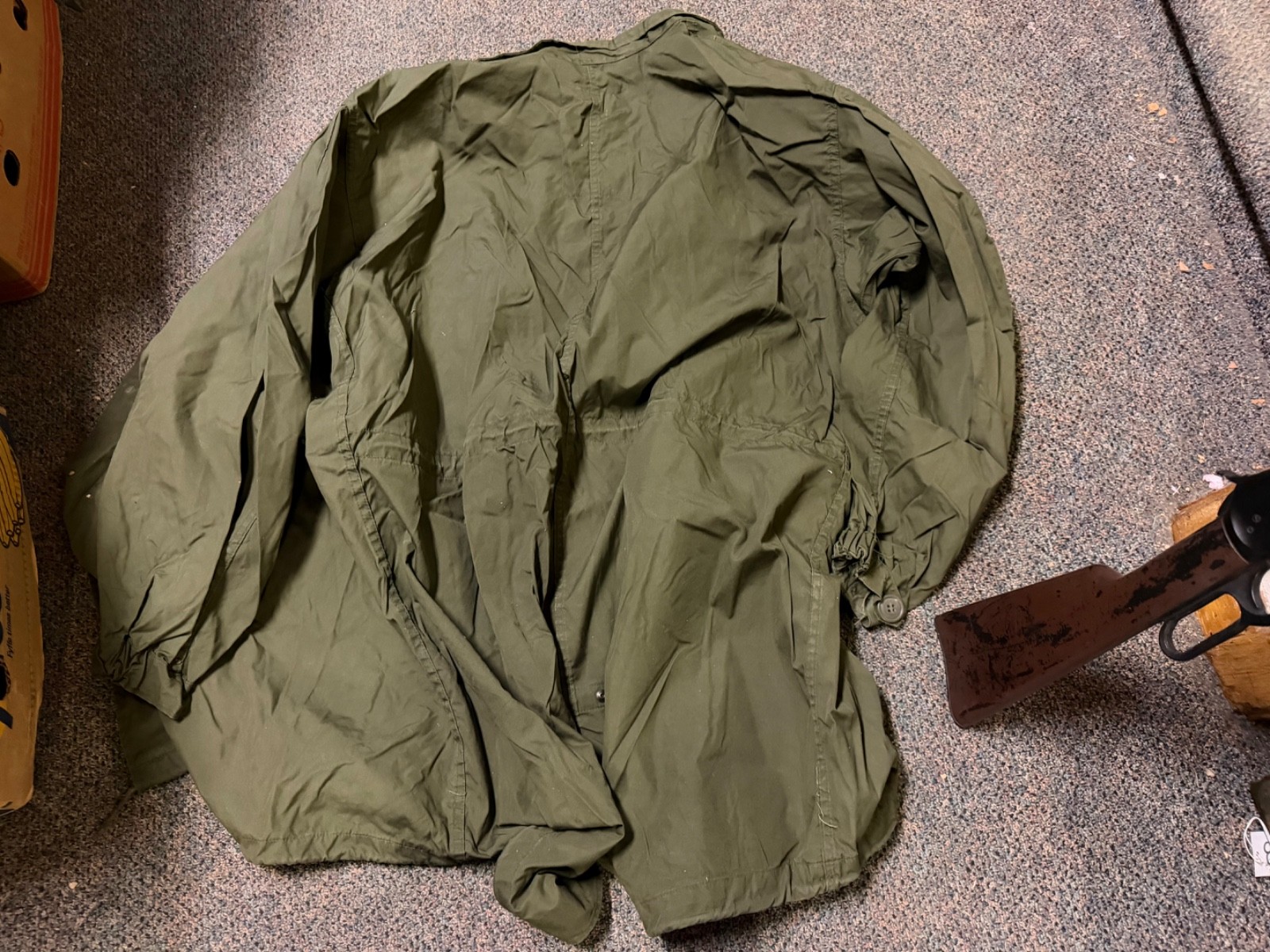 ORIGINAL VIETNAM WAR US ARMY M-65 ARTIC COLD WEATHER PARKA-LARGE, 1977