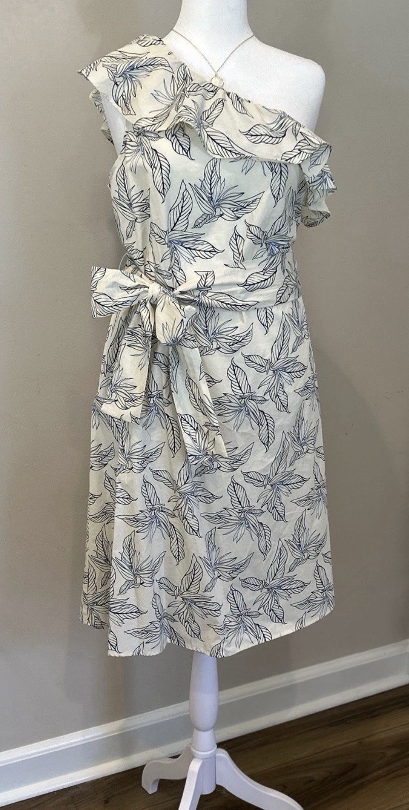 Banana Republic Factory Size L One-Shoulder Ruffle Dress NWT Ivory Navy Floral