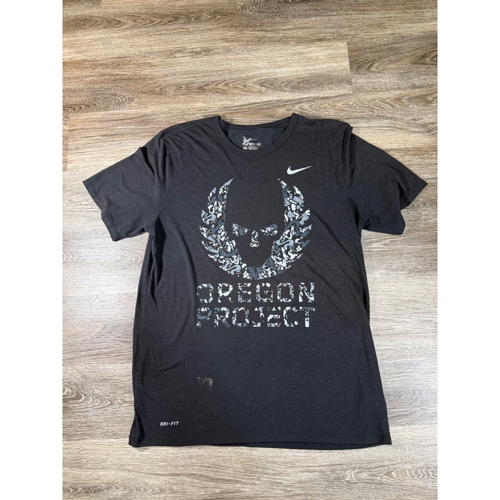 Nike Oregon Project Dri-FIT Training Shirt Mens Large Black Camo Skull Logo Tee