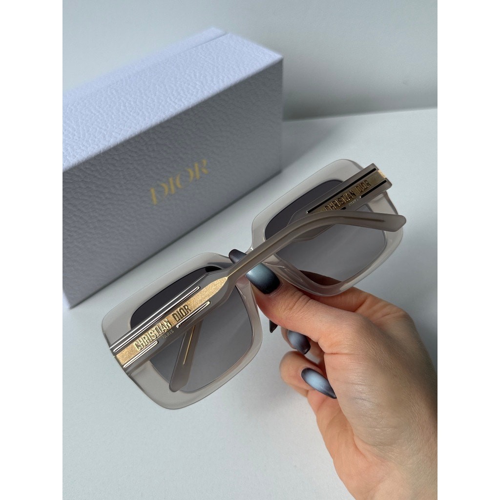 NEW Dior Signature S11I Square Sunglasses in Milky White | eBay