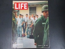LIFE Magazine August 20 1965 9/20/65 Vietnam Draft Joe Namath Big Time Rodeo