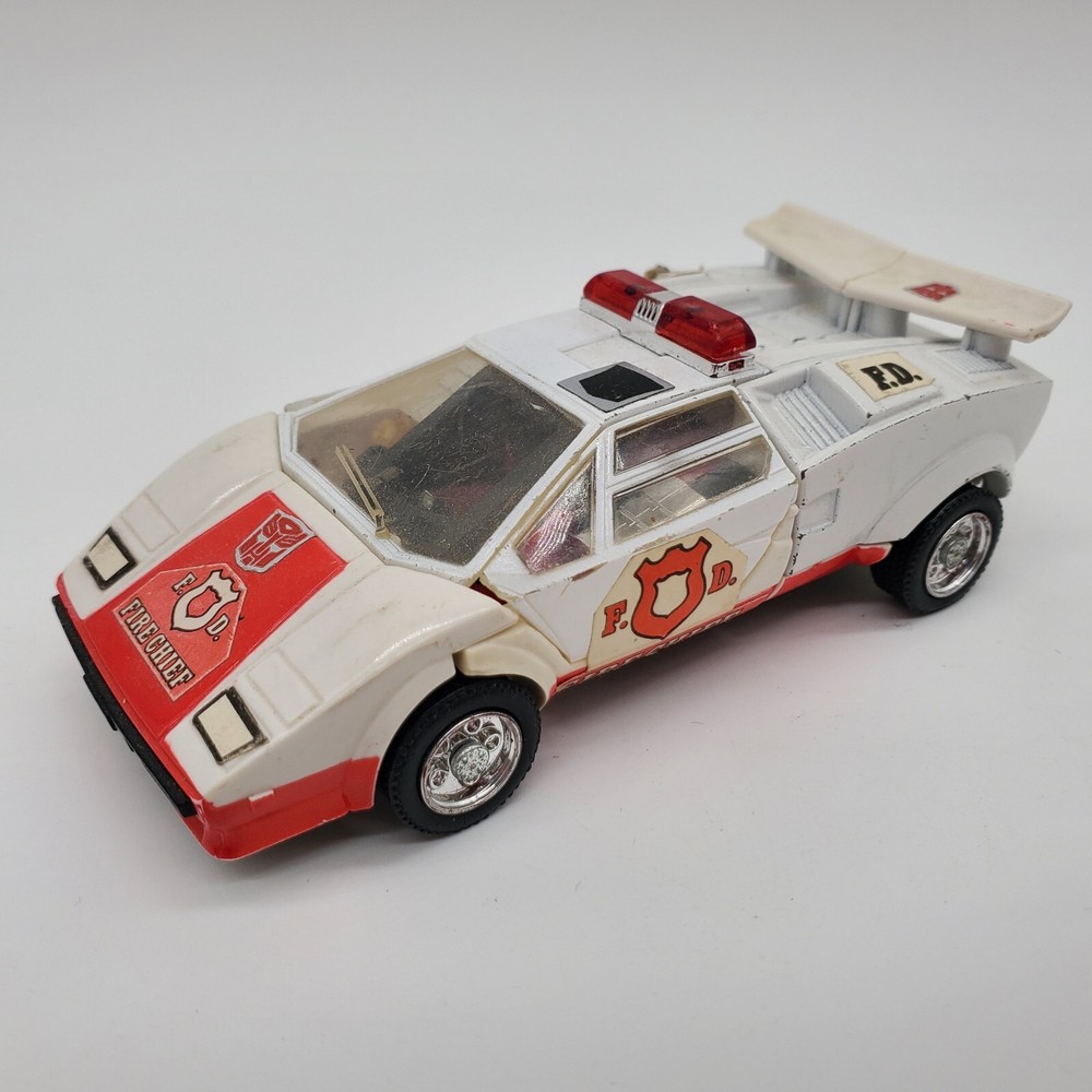 Vintage Transformer G1 Red Alert Autobot