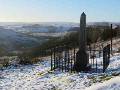 Photo 12x8 Monument at Willance's Leap Hudswell/NZ1400 The monument marks c2022
