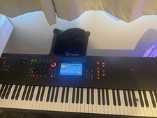 Yamaha Modx 8 plus Graded/Hammer Action Portable Black