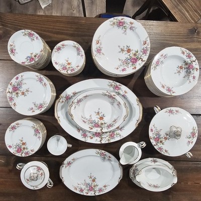 RARE Vintage 85 piece Vintage Noritake China N26 floral pattern