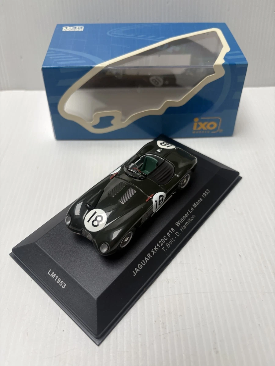 Jaguar D N°3 Winner Le Mans 1957 SPARK en boite 1/43