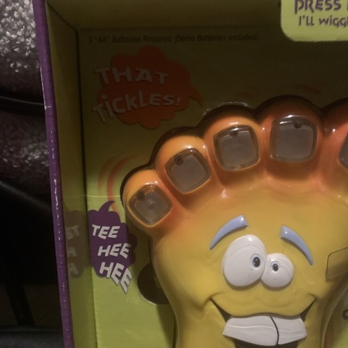 Milton Bradley Tickle Toes Brand New In Box HTF - Picture 5 of 19