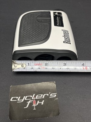 Working Bushnell Medalist White Golf Laser Rangefinder PinSeeker