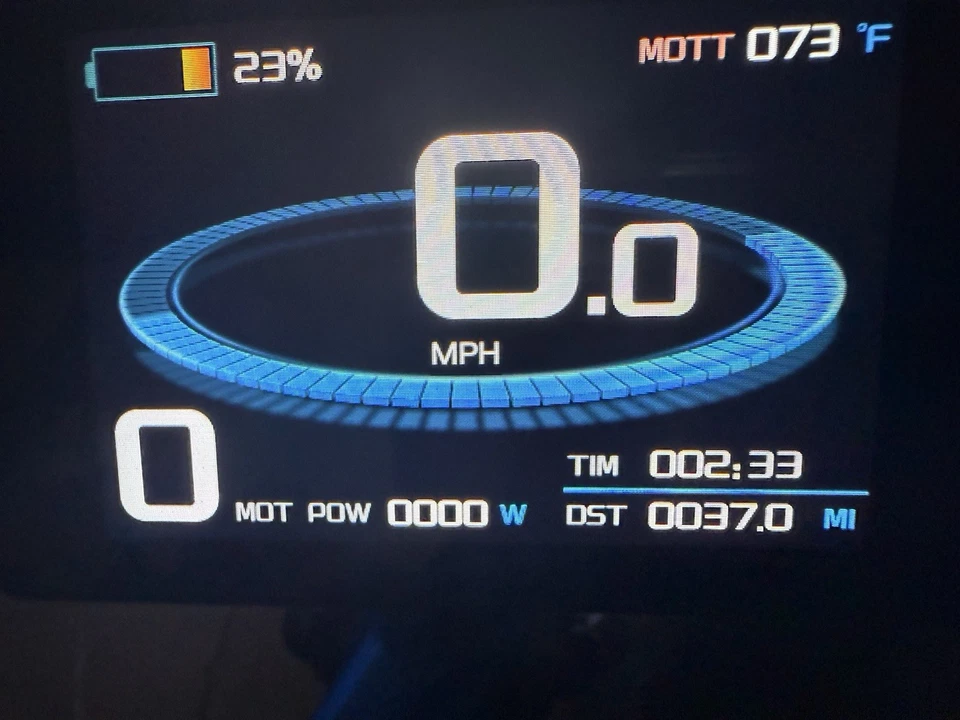 Bicicleta eléctrica con cable para puertas exteriores necesita efectivo lo antes posible Foto 2 de 4