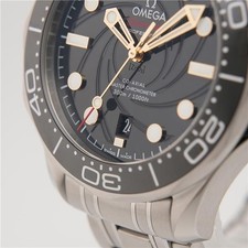 Omega Seamaster Diver 300M "James Bond" Limited Edition 210.22.42.20.01.004 14