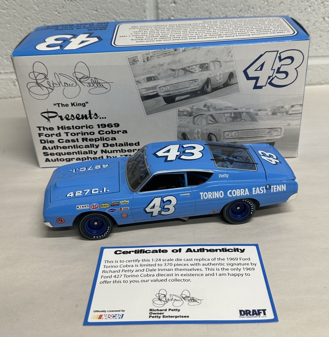 Ford - アーテル/&#39;70Fordフォード Torinoトリノ Cobraコブラ 1/43 Amazon.com: Revell 14534 1970 Ford Torino Cobra 1:25 Scale