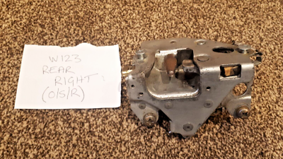 5814 Mercedes-Benz W123 200 Rear Right Door Lock Mechanism