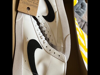 Nike Blazer Mid 77 shoes Women's White with Black tick