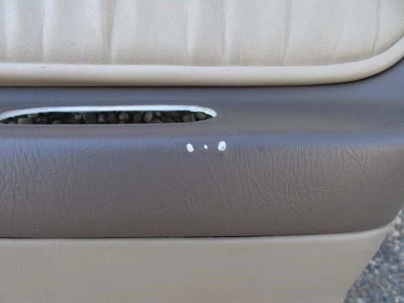 Panel de moldura de puerta trasera derecha R/R ventanas eléctricas 1999 Nissan Altima xS-TOP-3 Foto 3 de 4