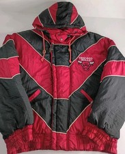 VINTAGE 90's PRO PLAYER by DANIEL YOUNG CHICAGO BULLS PUFFER JACKET SIZE MEDIUM