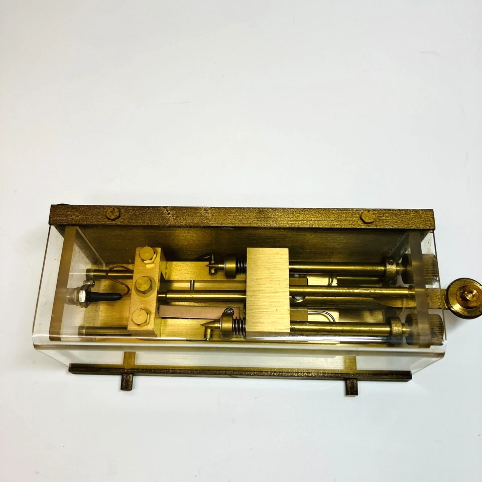 Hi-Mound HSK-910 Morse Code Telegraph Key Manual CW Ham Radio Japan Used - Image 4 of 4