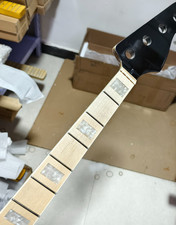 34 Inch 20 Fret J BASS Guitar Neck Maple Fingerboard Block Inlay Gloss