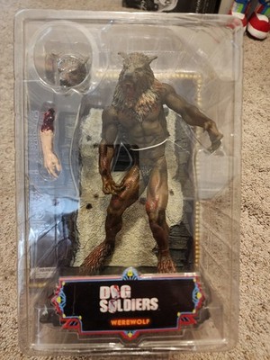 Dog Soldiers Bloody Brown variant Werewolf Sota Toys Now Playing