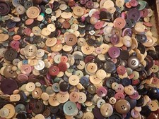 Mixed Buttons - Almost All Vintage - Clean - ...