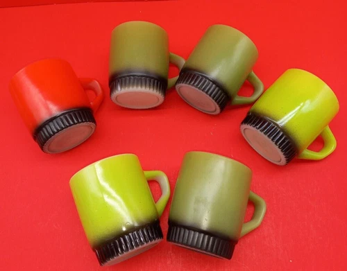 6 Vintage Fire King Anchor Hocking Green Red Coffee Cups Stacking