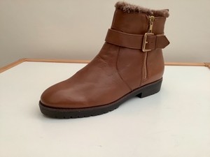 carvela scout