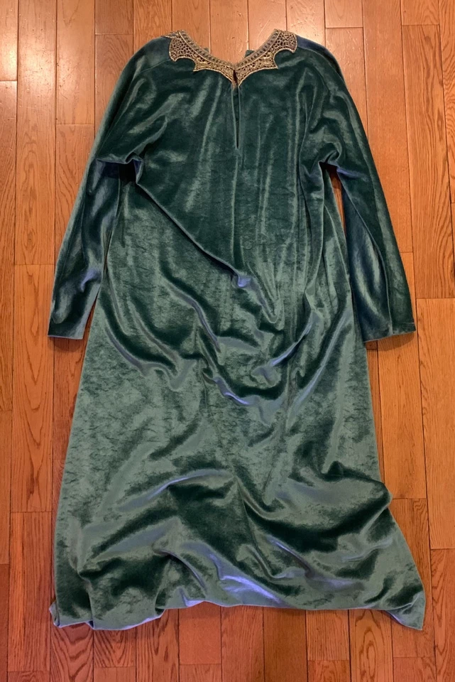 Vestido hippie vintage de terciopelo azul/verde estilo caftán con bordado plateado  Foto 2 de 4