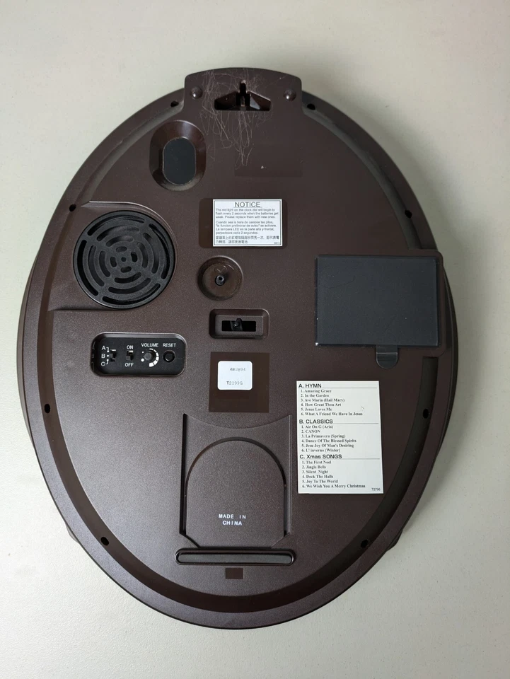 Reloj de Movimiento Musical Rhythm Small World Precious Angels 4MJ894 Himno Clásico Navidad Foto 4 de 4