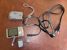 Olympus Stylus 600 Digital Camera with Charger, xD Card and Battery-It Works 