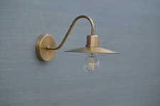 Aplique de pared de granero interior - Luz industrial - Luz moderna - Pared de latón con cuello de cisne