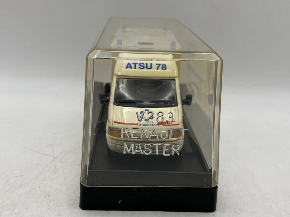 VEREM Renault Master ILE DE FRANCE Ambulanza 1:43 auto Diecast - Immagine 3 di 4