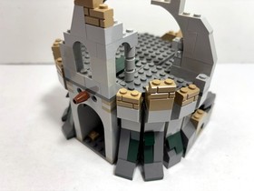LEGO LOTR:  Attack on Weathertop 9472 (2012) Retired.