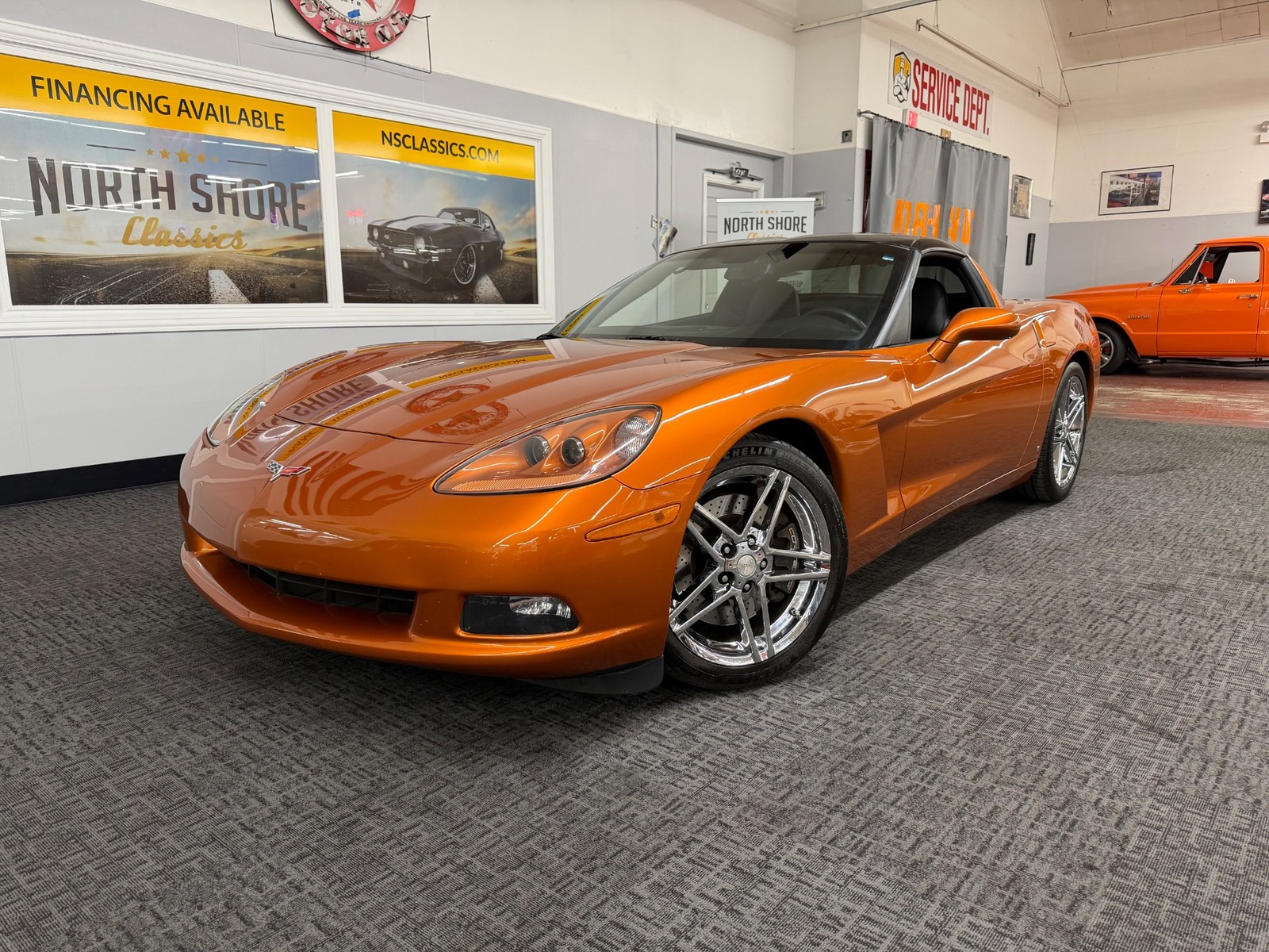 2007 Atomic Orange Metallic Tintcoat Chevrolet Corvette   | C6 Corvette Photo 2